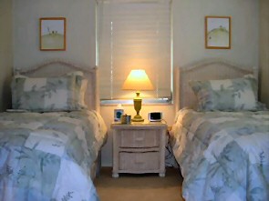 112peppertree-bedroom2