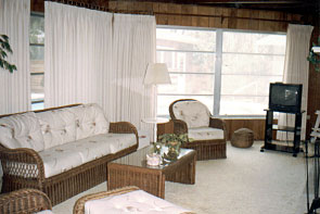 116peppertree-living