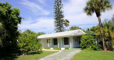 135 Crescent