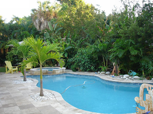 160 Crescent