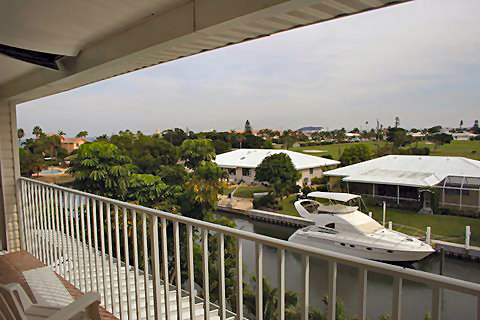 608 North Point Harbour
