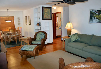 705 North Bay Blvd - Living & Dining