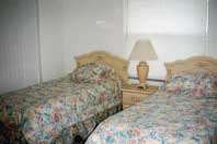 721holly-bedroom3