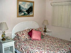 784nshore-down-bedroom1