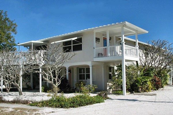 784 North Shore