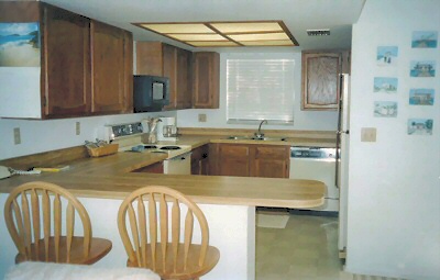 785jacaranda-kitchen